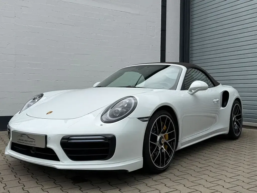 Gebraucht Porsche 991 581 PS (427 kW) 2017 Pure white Cabrio