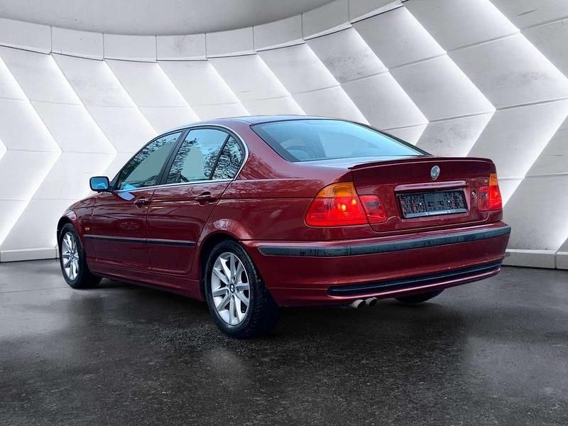 Brugt BMW 320 150 HK (110 kW) 1998 Rød Sedan