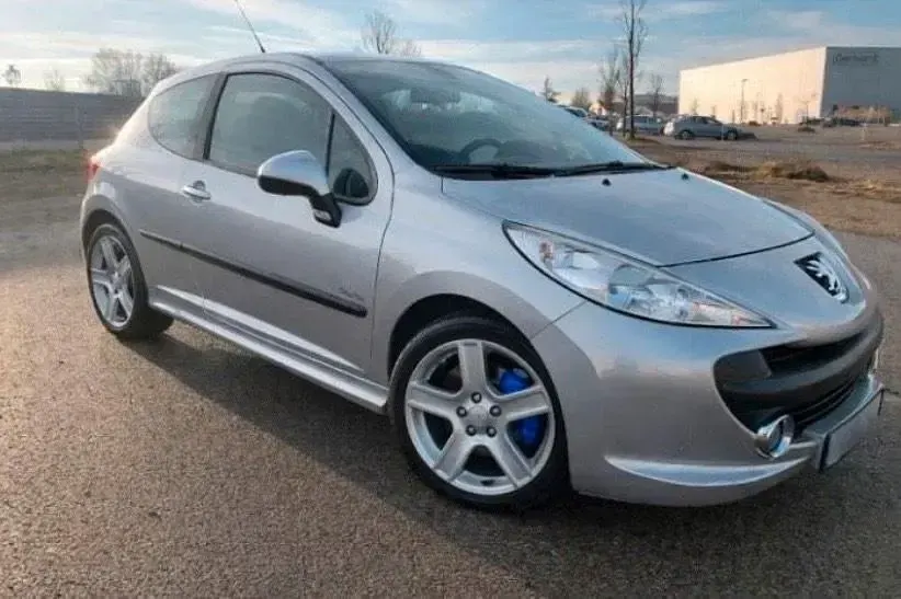 Gebraucht Peugeot 207 90 PS (66 kW) 2009 Grau Coupé