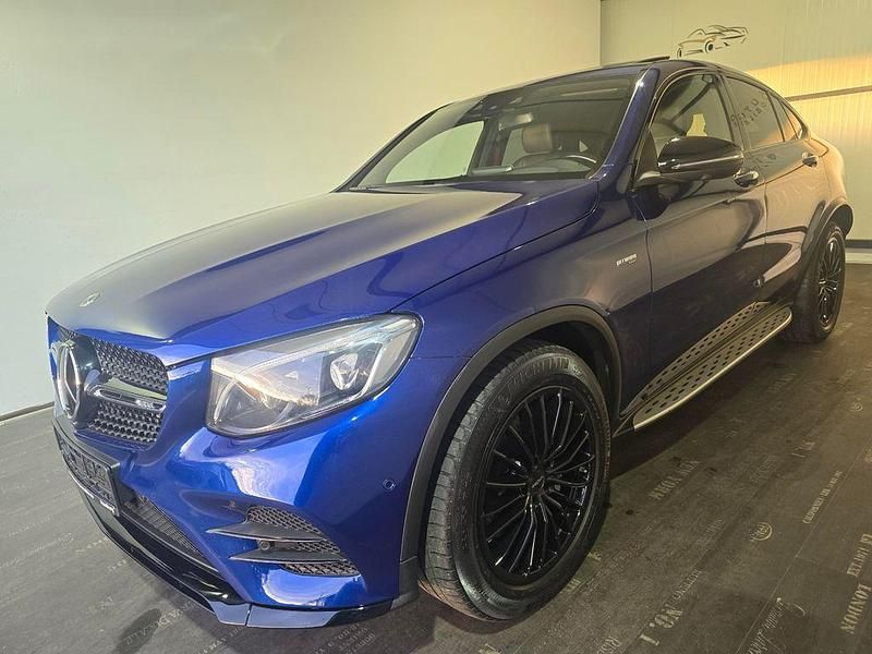 Gebraucht Mercedes GLC43 AMG AMG 367 PS (269 kW) 2019 Blau Limousine