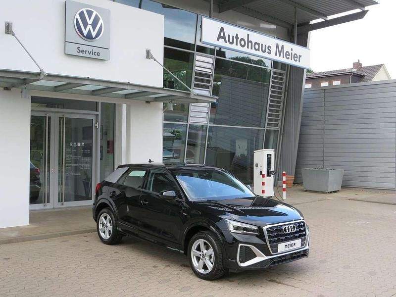 Gebraucht Audi Q2 S-Line 150 PS (110 kW) 2025 Mythosschwarz metallic SUV
