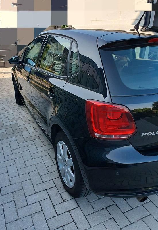 Gebraucht VW Polo Highline 105 PS (77 kW) 2014 Schwarz Kleinwagen