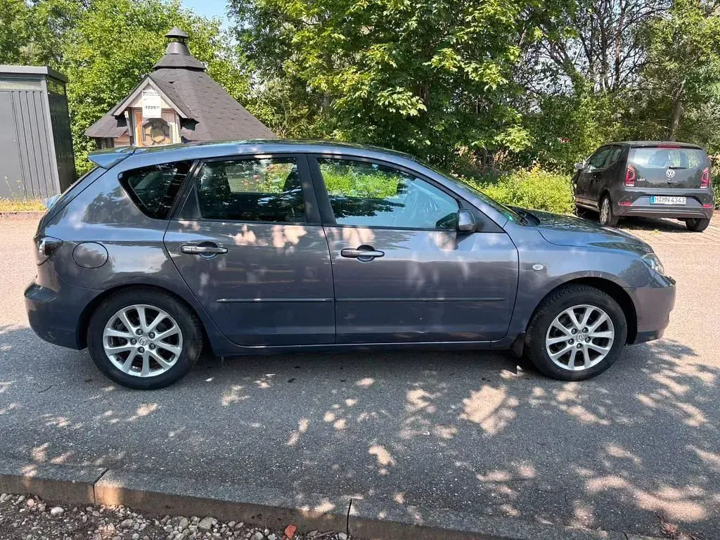Gebraucht Mazda 3 Exclusive-Line 105 PS (77 kW) 2009 Schwarz Limousine