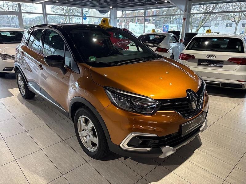 Gebraucht Renault Captur Collection 131 PS (96 kW) 2020 Orange SUV
