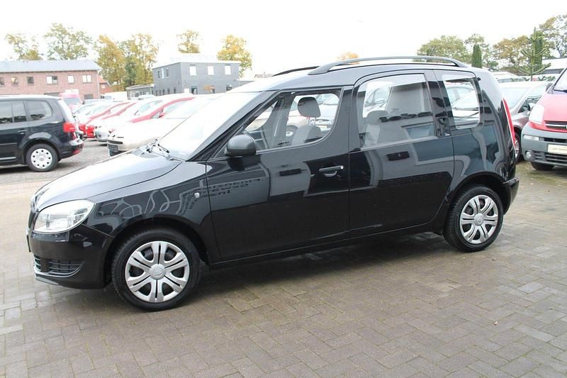 Gebraucht Skoda Roomster Plus Edition 69 PS (50 kW) 2014 Schwarz Van / Kleinbus