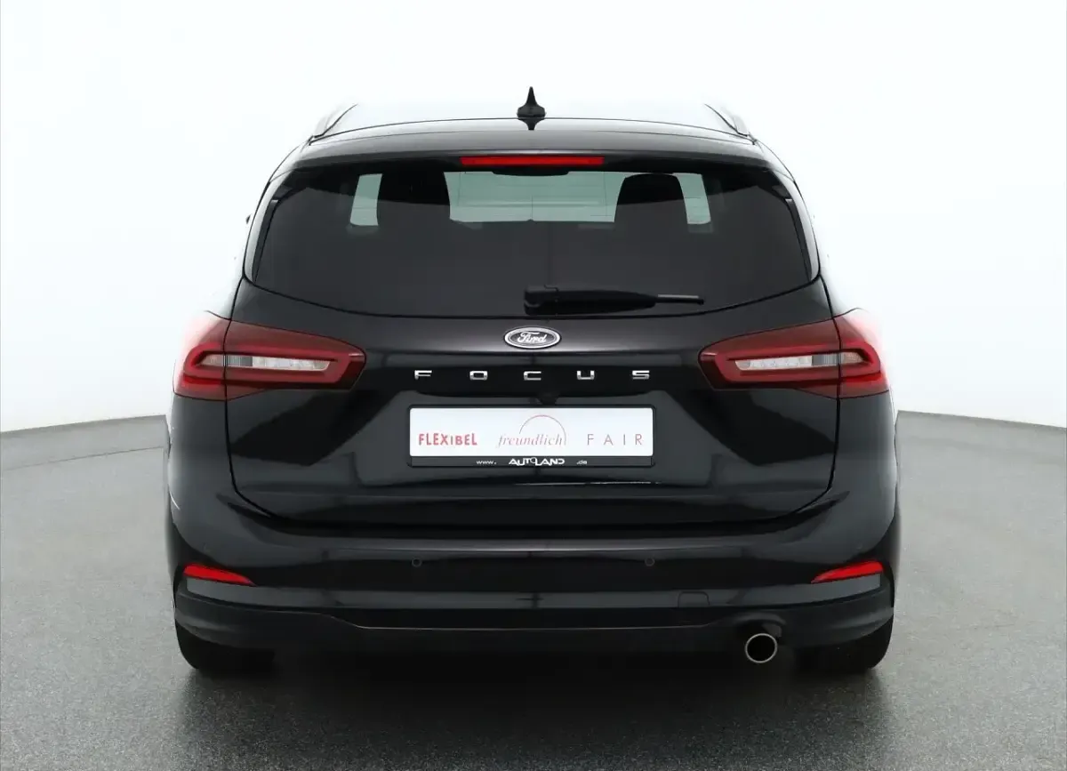 Usata Ford Focus Titanium X 125 CV (91 kW) 2025 Nero Station wagon
