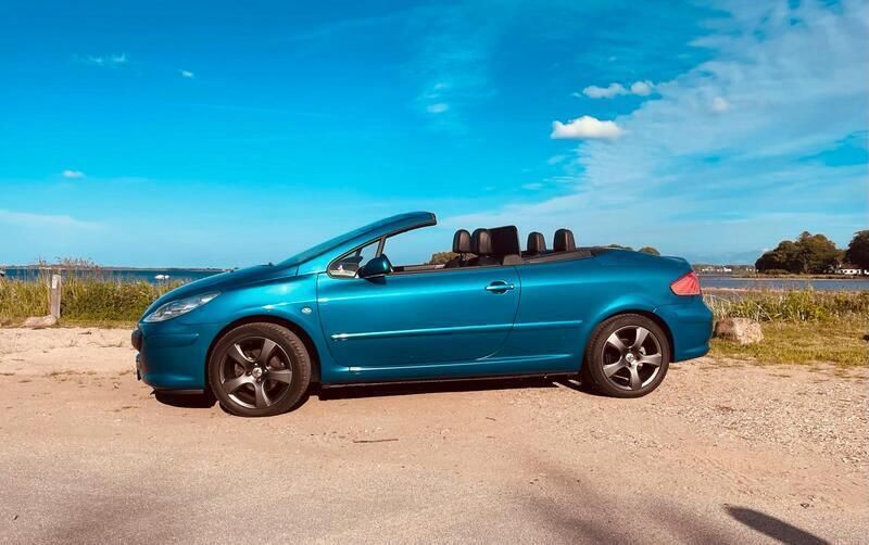 Blau Gebraucht 2007 Peugeot 307 CC Cabrio | 5.900 € (Teuer) - Bild 1/4