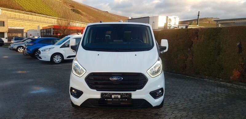 Weiß Gebraucht 2023 Ford Transit Custom Trend Kombi | 34.800 € (Fairer Preis) - Bild 1/4