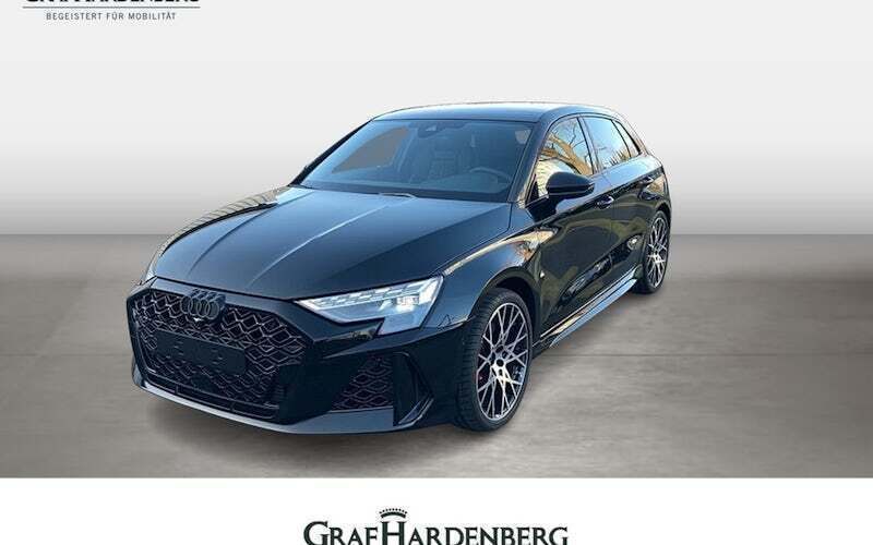 Schwarz Neu 2025 Audi RS3 Sportback Ambiente Kleinwagen | 71.282 € (Superpreis) - Bild 1/4