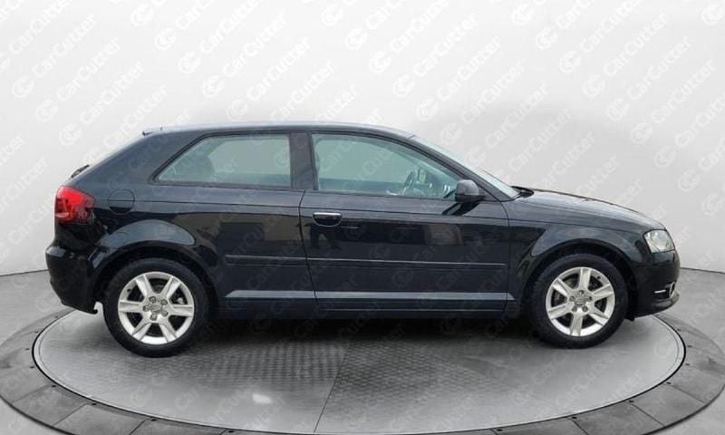 Gebraucht Audi A3 Attraction 125 PS (91 kW) 2011 Schwarz Kleinwagen