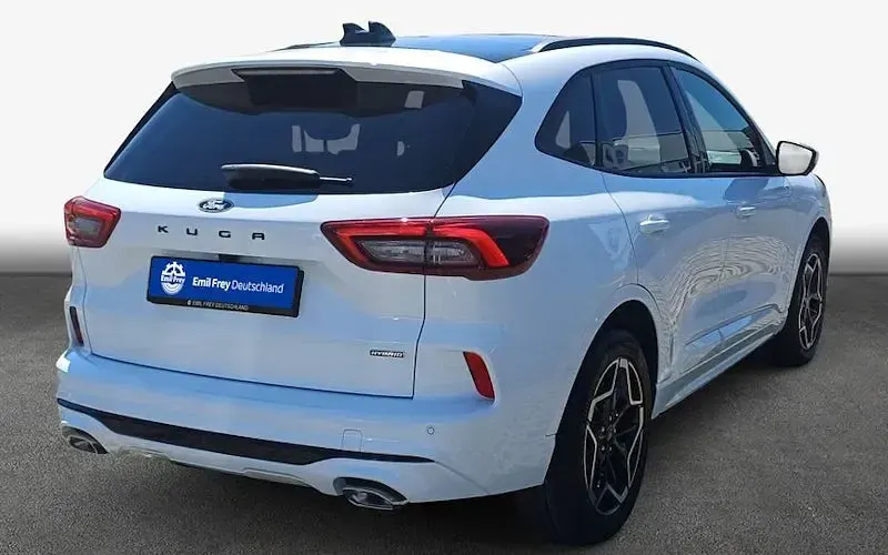 Neu Ford Kuga ST-Line X 180 PS (132 kW) 2026 Weiß SUV