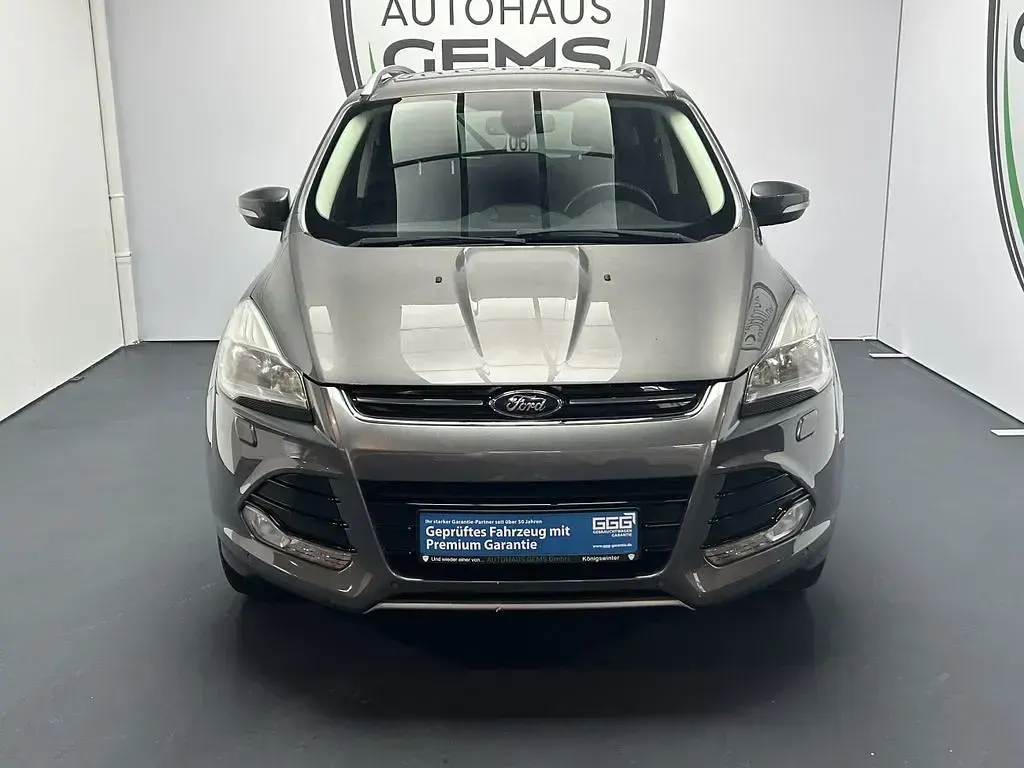 Gebraucht Ford Kuga Titanium 163 PS (119 kW) 2014 Grau SUV