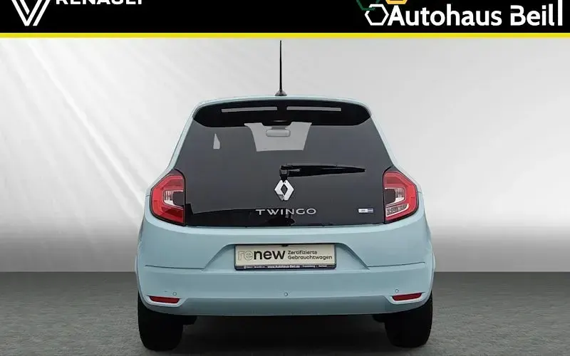 Gebraucht Renault Twingo Techno 60 kW (82 PS) 2023 Pastellblau Kleinwagen