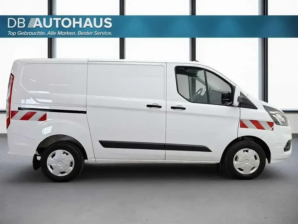 Gebraucht Ford Transit Custom Trend 105 PS (77 kW) 2022 Weiß Limousine