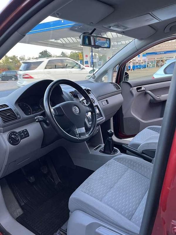 Gebraucht VW Touran 116 PS (85 kW) 2009 Van / Kleinbus