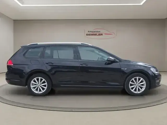 Second-hand VW Golf VII LOUNGE 110 CP (80 kW) 2015 Negru Break