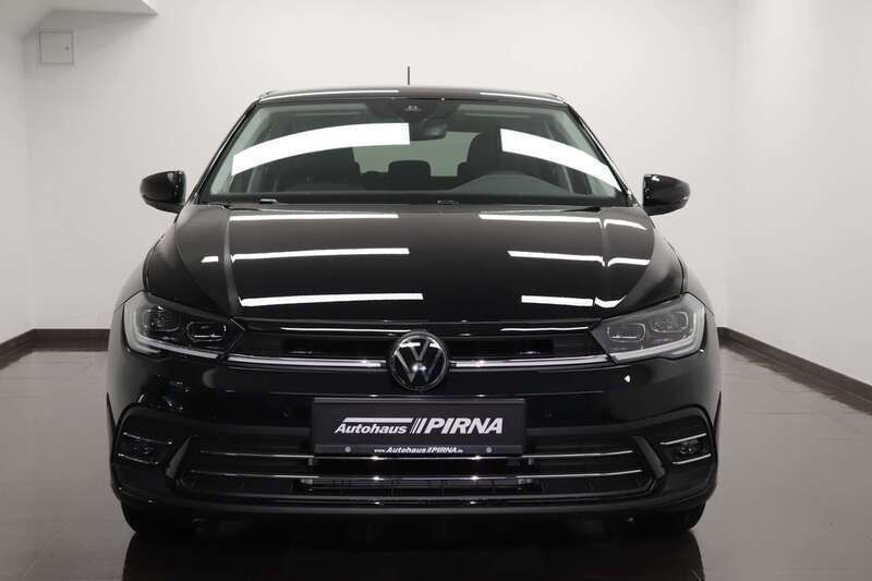 Gebraucht VW Polo Style 95 PS (69 kW) 2024 Deep black perleffekt Limousine
