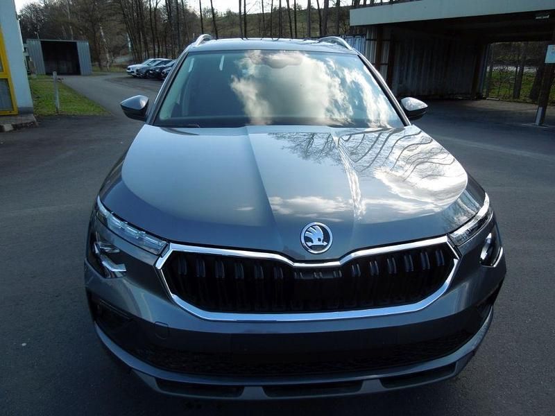 Neu Skoda Kamiq 150 PS (110 kW) 2026 Graphitgraumetallic SUV