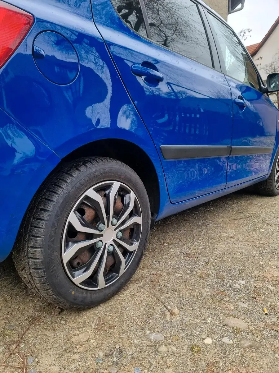 Gebraucht Skoda Fabia 69 PS (50 kW) 2007 Blau Kleinwagen