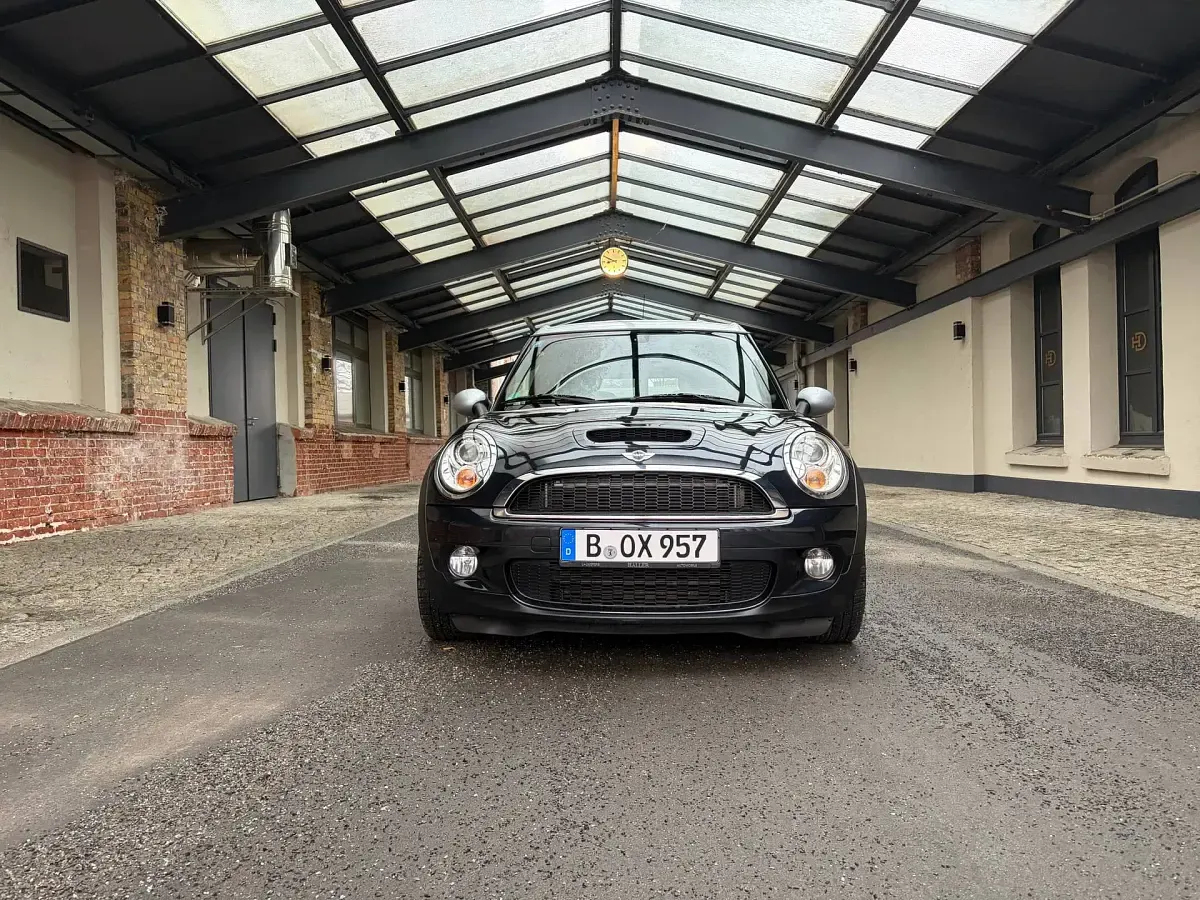 Gebraucht Mini Cooper S 174 PS (127 kW) 2008 Schwarz Kleinwagen
