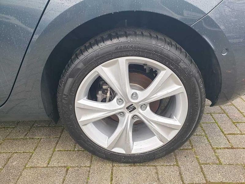 Gebraucht Seat Leon FR 204 PS (150 kW) 2025 Grau Limousine