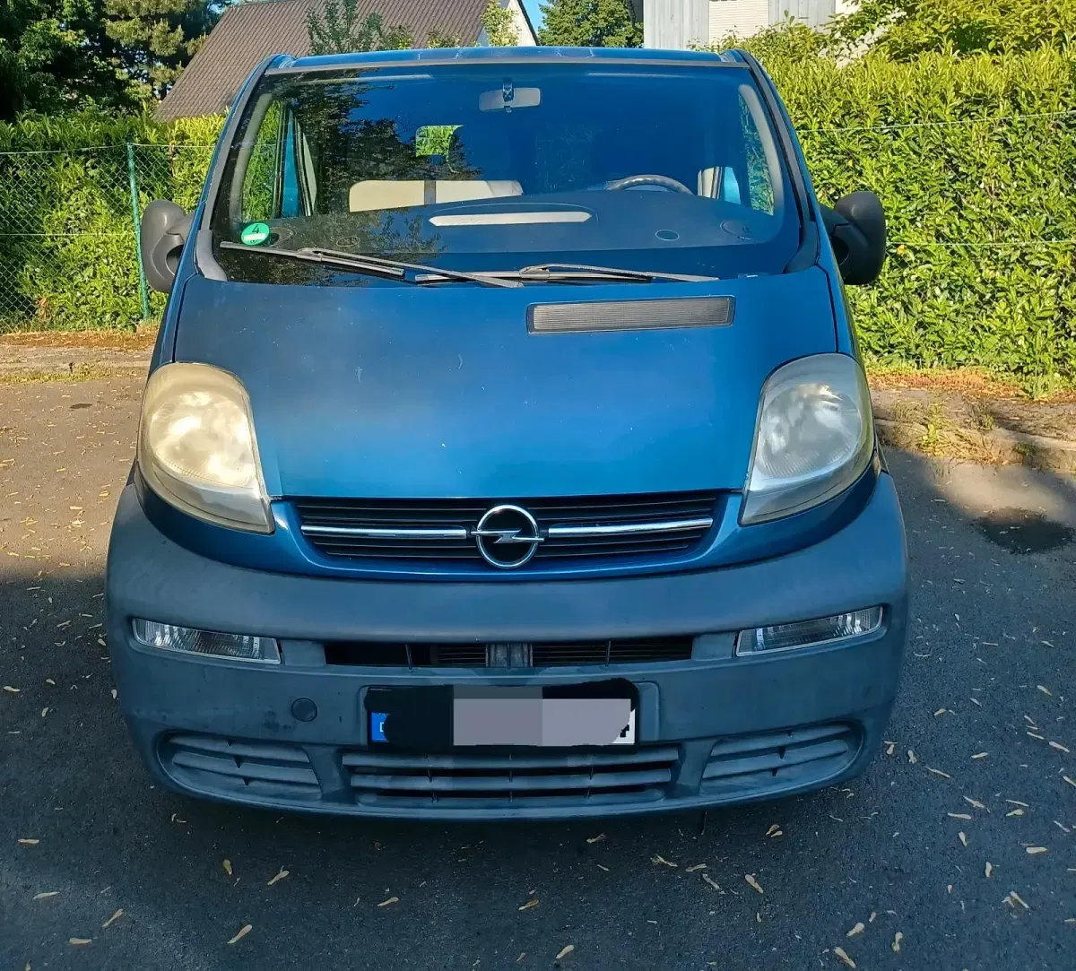 Używany Opel Vivaro 101 KM (74 kW) 2005 Niebieski Minivan