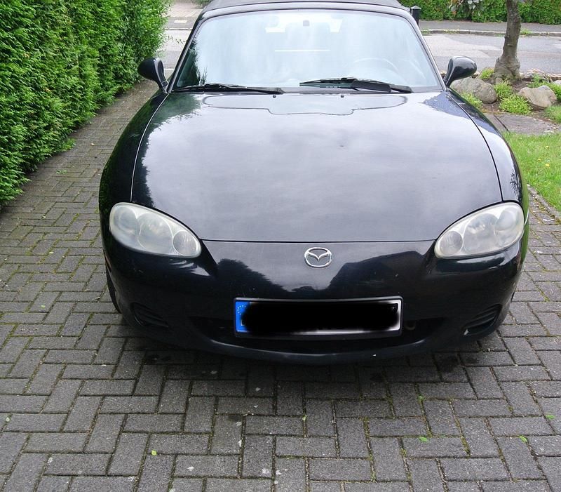 Schwarz Gebraucht 2002 Mazda MX5 Cabrio | 1.799 € (Superpreis) - Bild 1/4