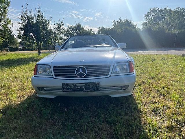 Gebraucht Mercedes SL300 231 PS (169 kW) 1990 Weiß Cabrio