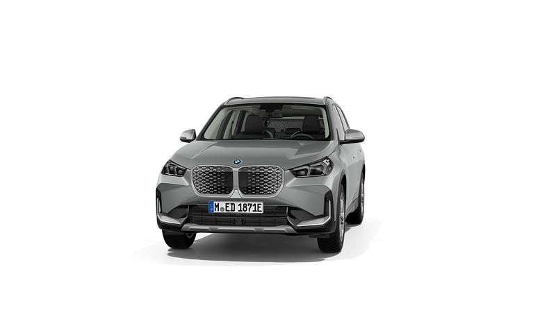 Neu 2025 BMW iX1 Luxury Line SUV | 45.690 € (Superpreis) - Bild 1/4