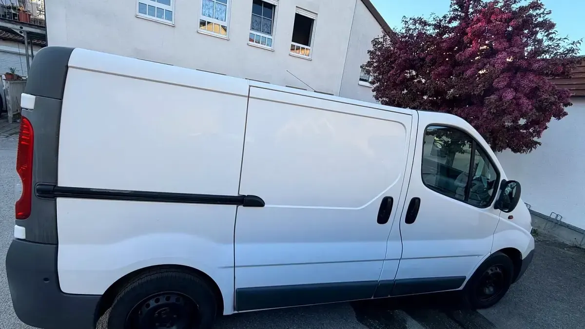 Brugt Opel Vivaro 90 HK (66 kW) 2008 Hvid MPV