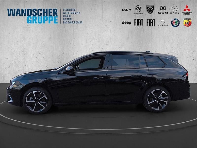 Neu Opel Astra 131 PS (96 kW) 2025 Weißschwarz Kombi