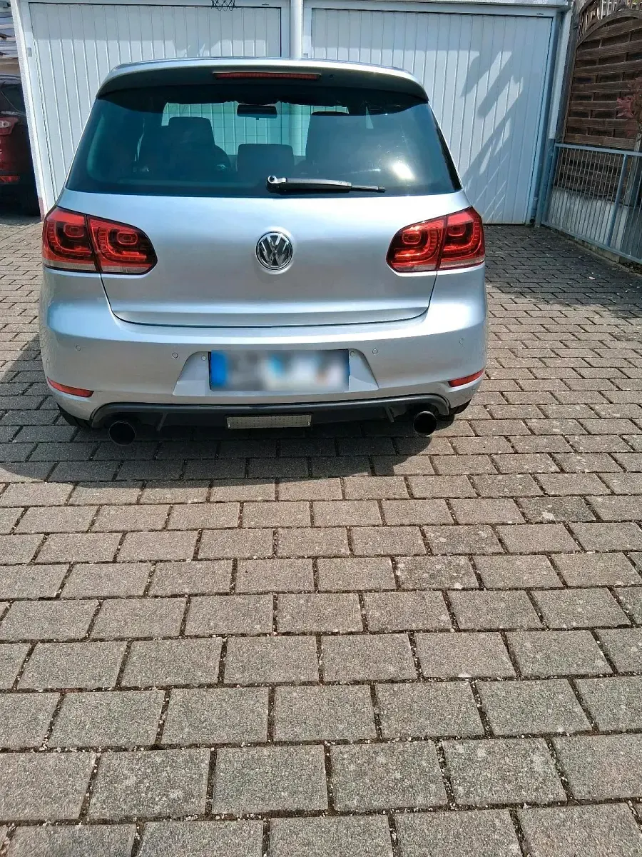 Używany VW Golf GTI 211 KM (155 kW) 2010 Srebrny Coupe