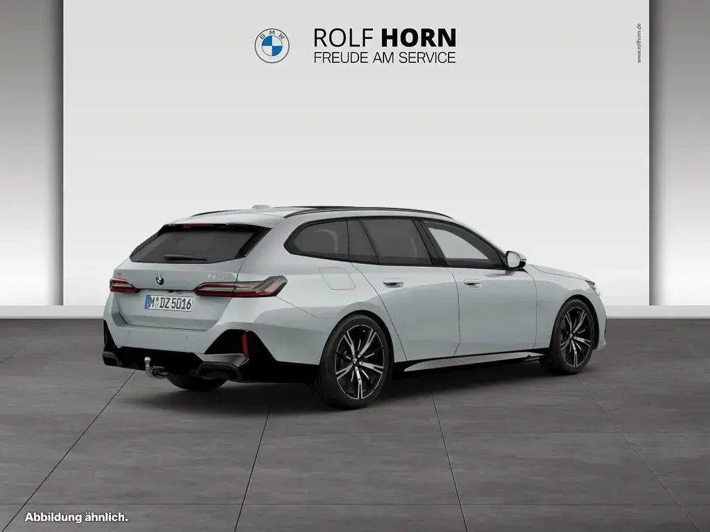 Neu BMW 520 Comfort Edition 197 PS (144 kW) 2025 Grau Kombi