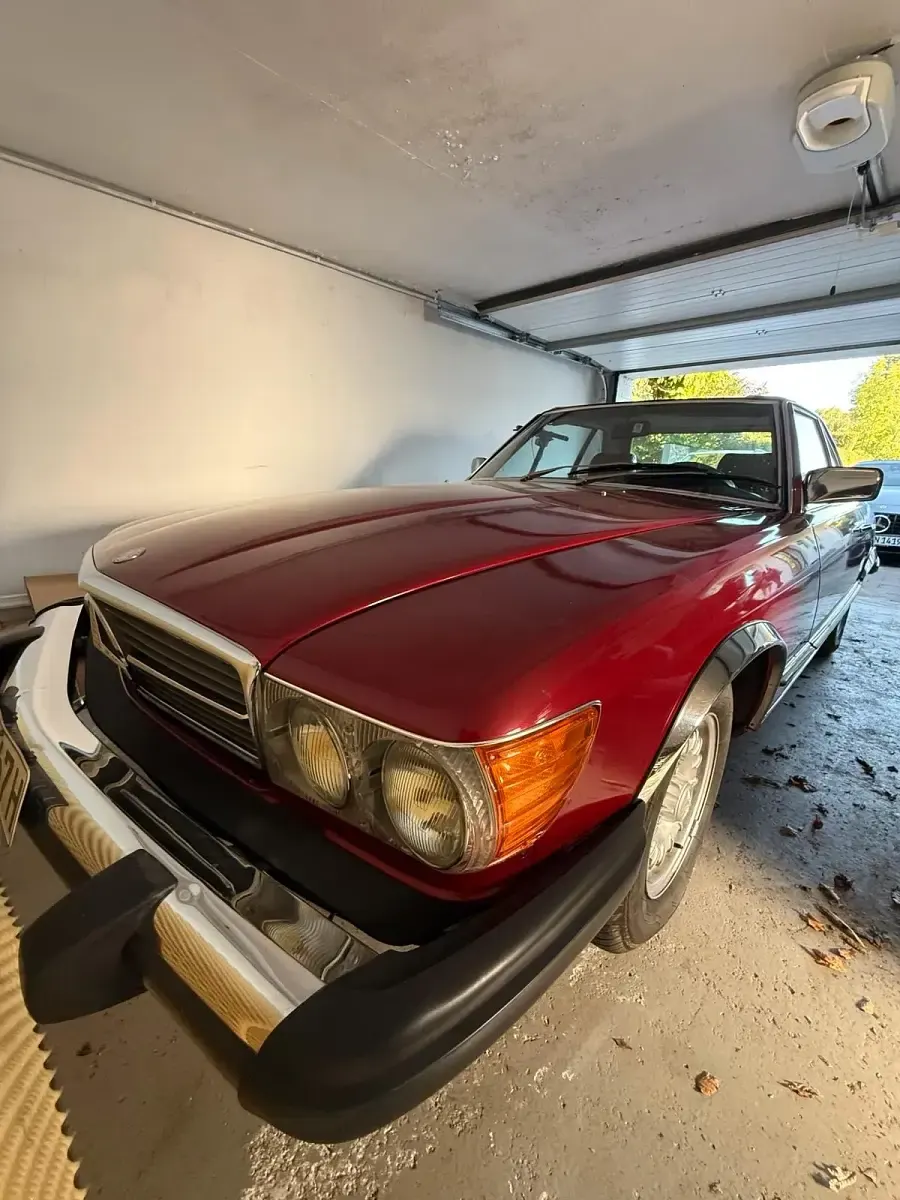 Gebraucht Mercedes SL380 163 PS (119 kW) 1982 Rot Cabrio