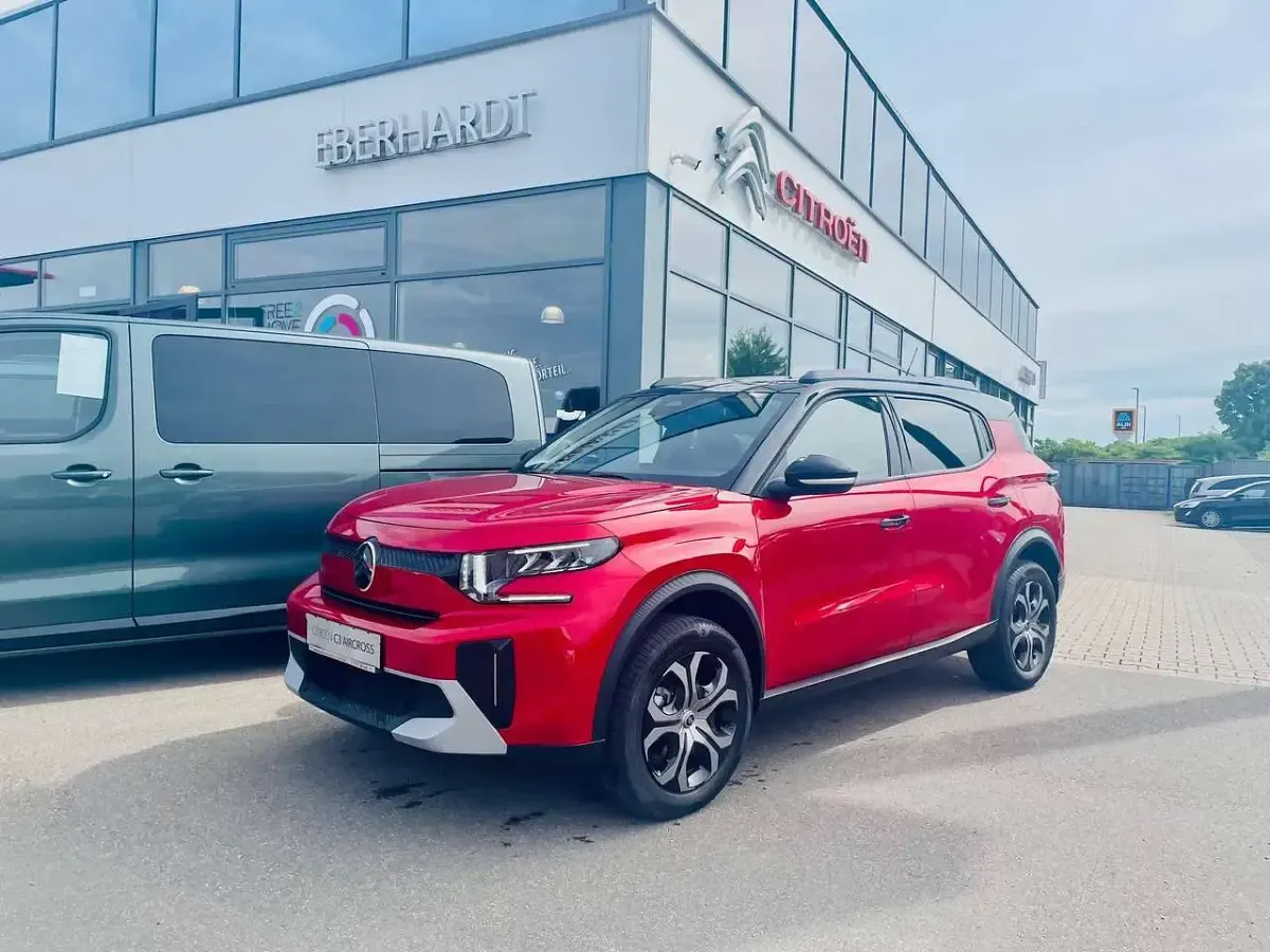 Gebraucht Citroën C3 Aircross PureTech 101 PS (74 kW) 2025 Elexier rot dach schwarz SUV