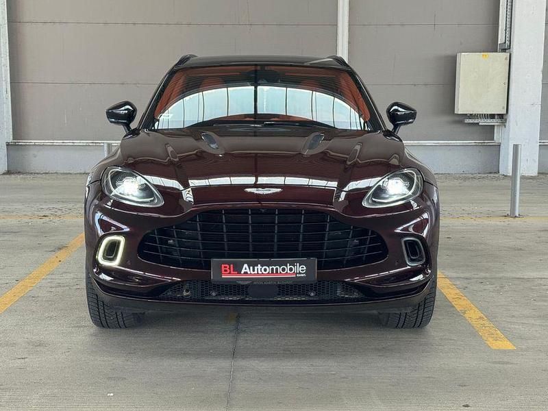 Gebraucht Aston Martin DBX 551 PS (405 kW) 2021 Violett SUV