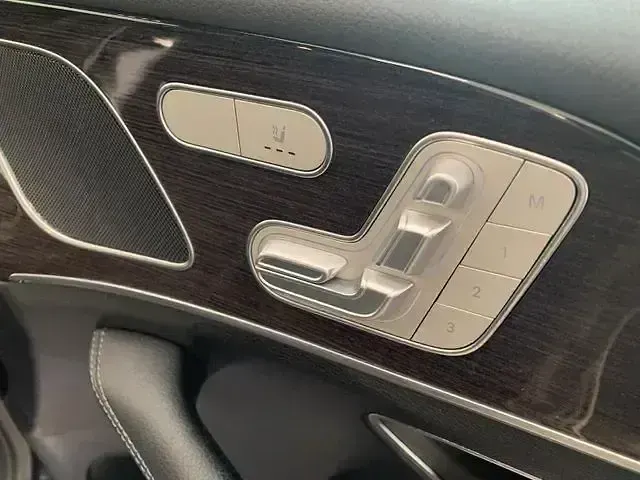 Gebraucht Mercedes GLE350 AMG line 272 PS (200 kW) 2022 Obsidianschwarz  metalliclack SUV