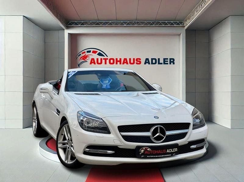 Weiß Gebraucht 2013 Mercedes SLK250 Cabrio | 16.990 € (Fairer Preis) - Bild 1/4