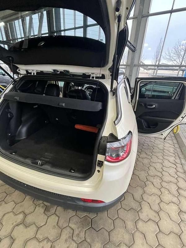 Gebraucht Jeep Compass Sport 131 PS (96 kW) 2020 SUV