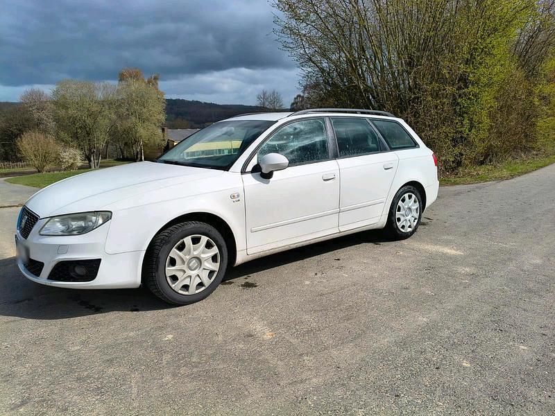 Second-hand Seat Exeo Style 120 CP (88 kW) 2012 Alb Break