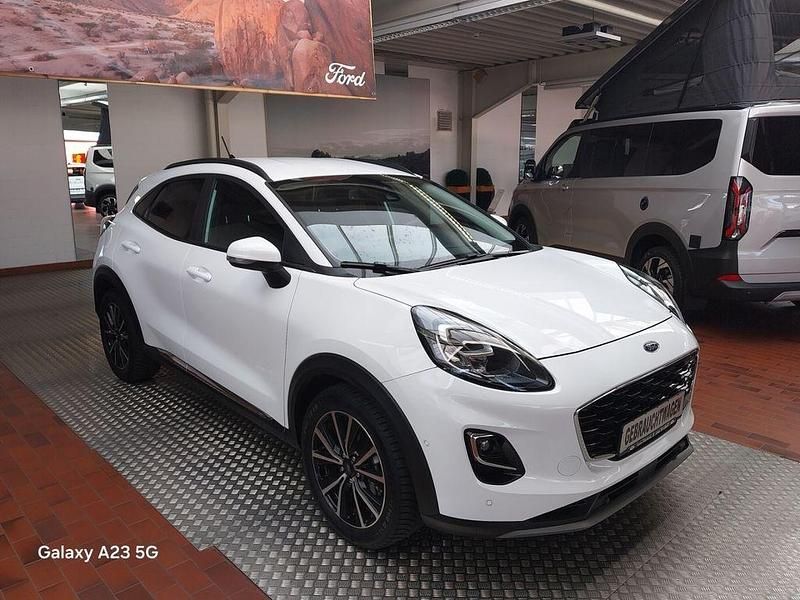 Gebraucht Ford Puma Titanium 125 PS (91 kW) 2021 Weiß SUV
