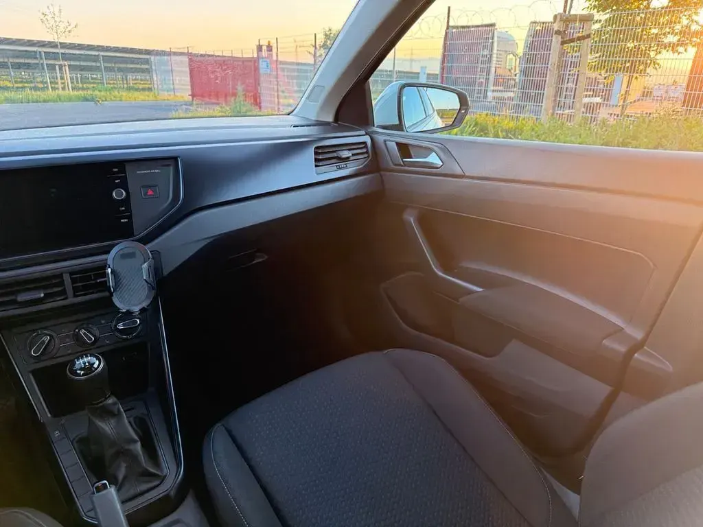 Gebraucht VW Polo 80 PS (58 kW) 2019 Weiß Kleinwagen