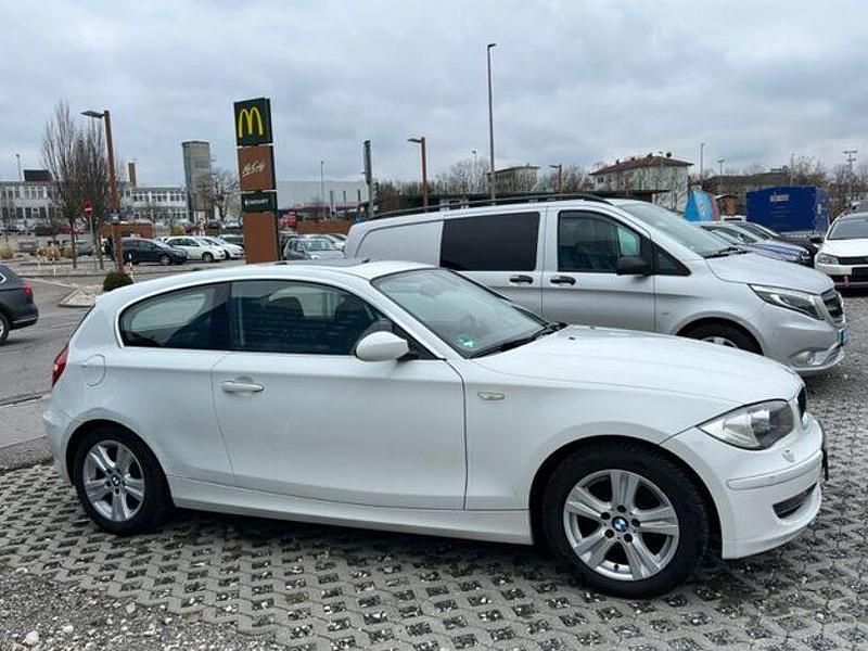 Gebraucht BMW 116 Advantage 90 PS (66 kW) 2009 Andere Kleinwagen