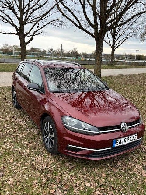 Gebraucht VW Golf VII Highline 150 PS (110 kW) 2019 Rot Kombi