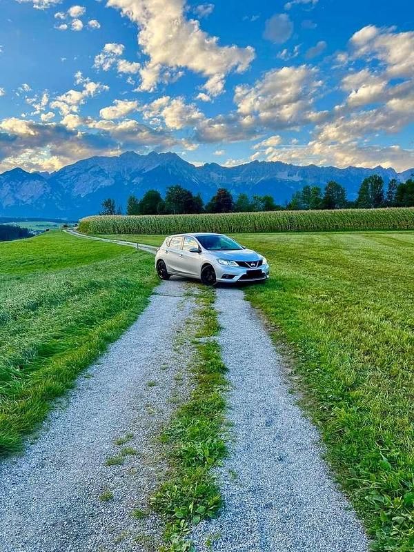 Gebraucht Nissan Pulsar Acenta 110 PS (80 kW) 2015 Silber Limousine