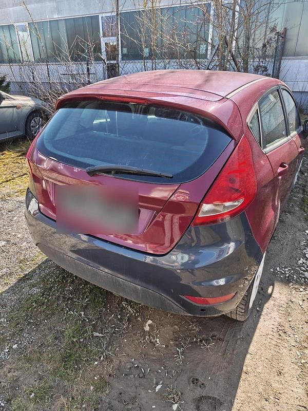 Gebraucht Ford Fiesta 2009 Rot Kleinwagen