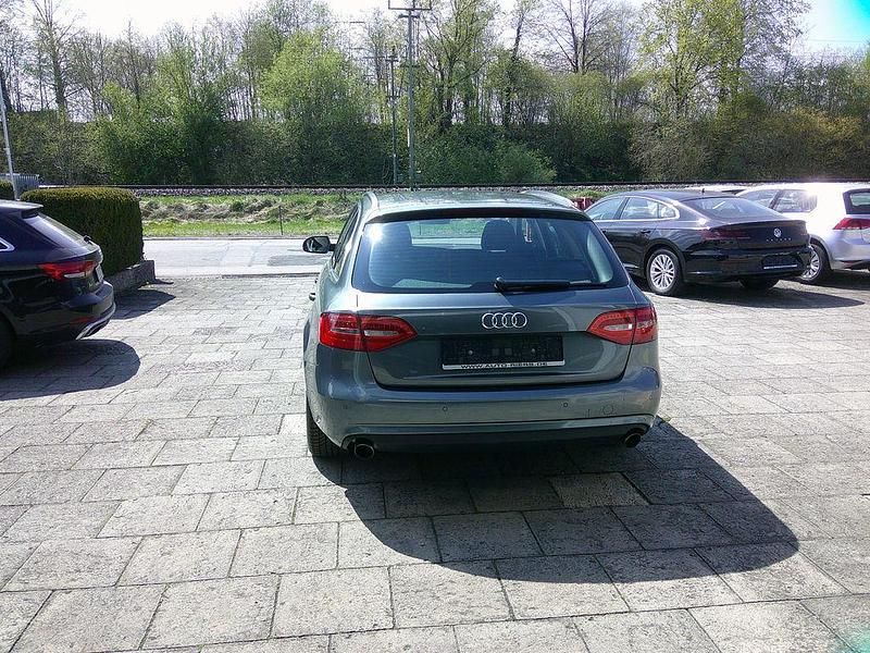 Second-hand Audi A4 170 CP (125 kW) 2014 Gri Break