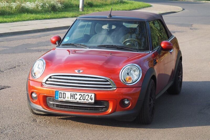 Gebraucht Mini Cooper 122 PS (89 kW) 2011 Orange Kleinwagen
