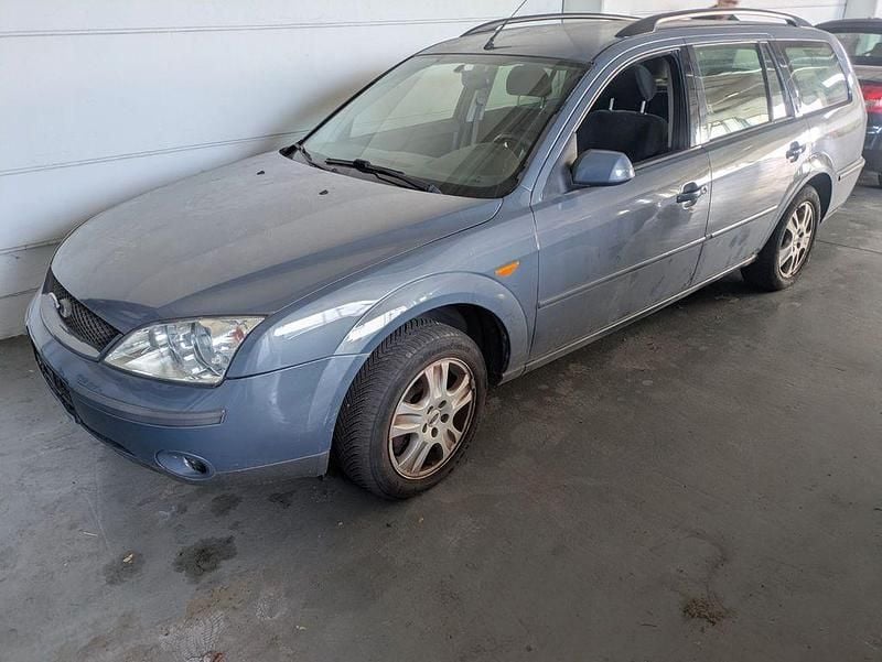 Gebraucht Ford Mondeo Ambiente 145 PS (106 kW) 2001 Limousine
