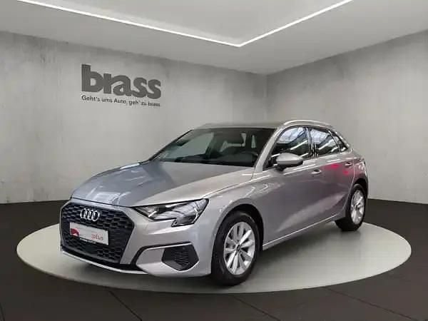 Gebraucht Audi A3 110 PS (80 kW) 2023 Florettsilber metallic Limousine